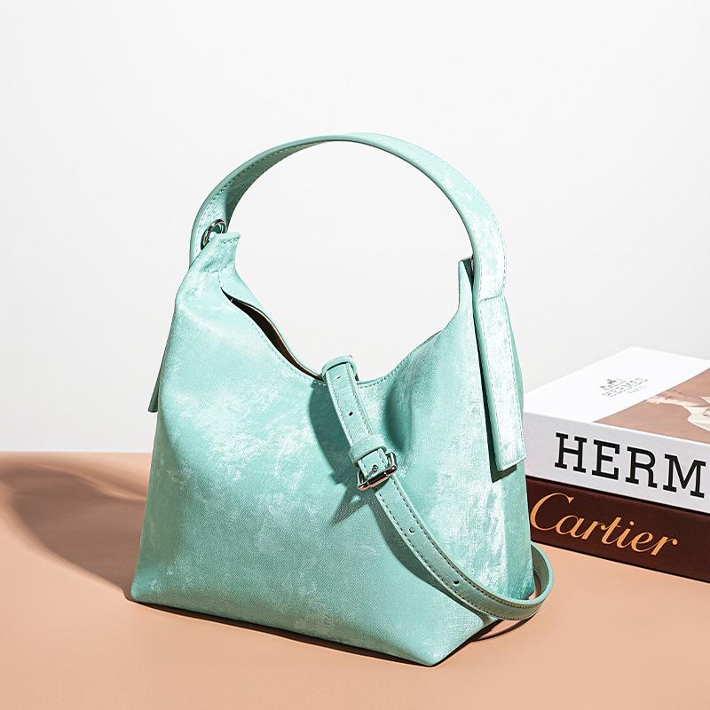 

Guofeng новая сумка через плечо из серебряной кожи в китайском стиле, высококачественная модная сумка из коровьей кожи, портативная женская сумка