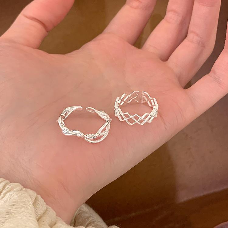 Vielseitiger Geometrischer Offener Bandring für Damen - Elegant, Stapelbar, Modisch