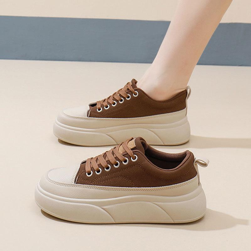 Stepping On Shit Soft-soled Sneakers Women's Models 2025 Spring and Autumn New Single Shoes Flat-soled Casual Women's Shoes Light Board Shoes Women