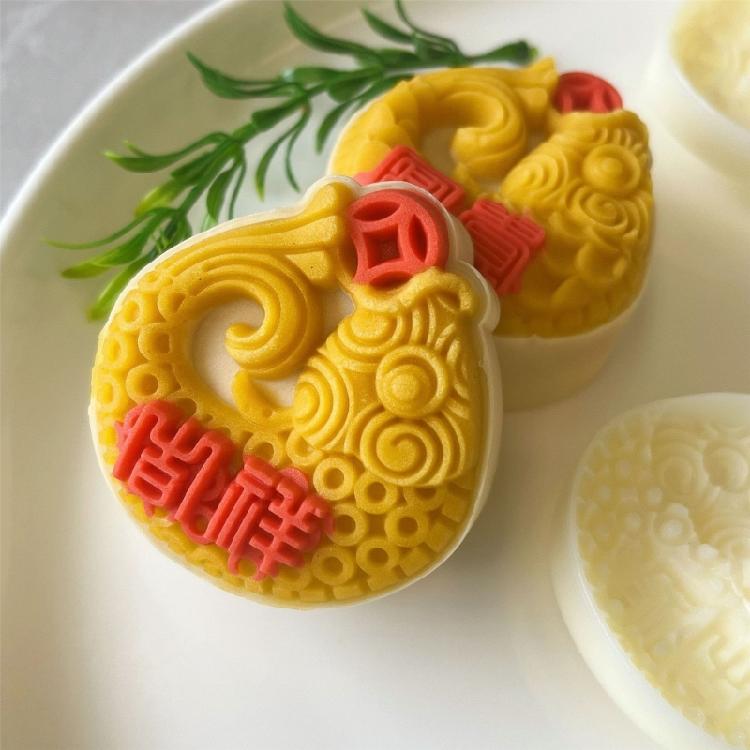 Fish Pattern Moon Cake Mold Pastry Tool Hand Press Cookie Dessert Cutter Baking Tool for MidAutumn Festival Easy Use