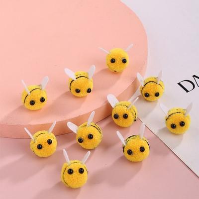 10pcs Handmade Material Yellow Wool Felt Little Bee Felt Ball Creative Artificial Bees Crafts Cute Mini Bee Clothing Decor