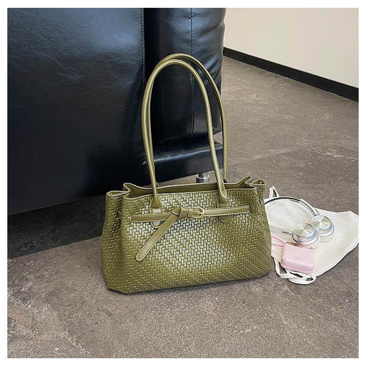 Korean Style High-End Woven Tote Bag: Trendy, Versatile, Large Capacity Shoulder Bag for Women 2026