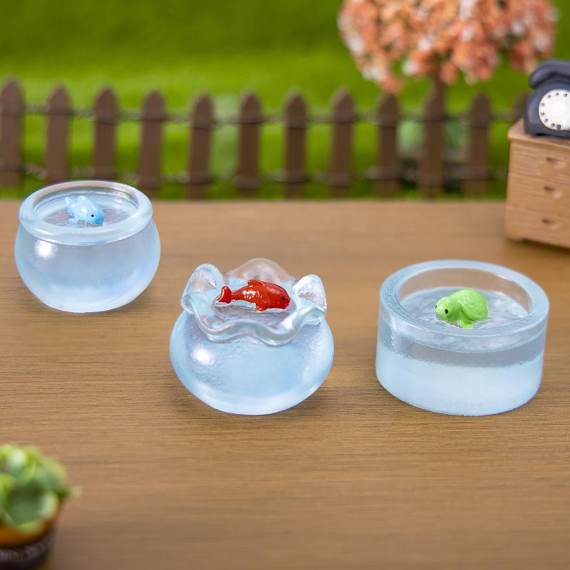 5Pcs Micro Landscape Dollhouse Luminous Fish Tank Home Living Room Desktop Decoration Creative Resin Crafts Small Ornaments
