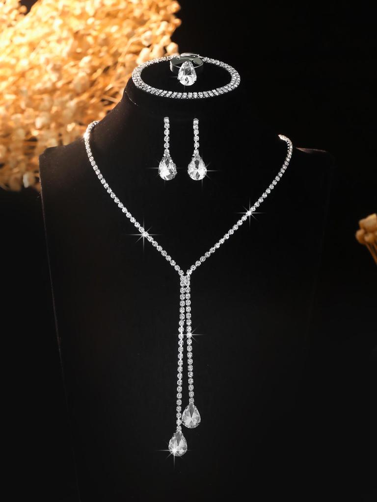 European Style Rhinestone Necklace: Elegant & Fashionable Jewelry for Women