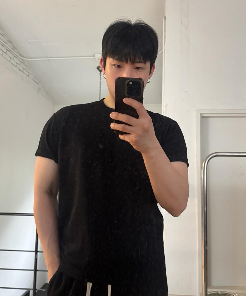 SENTAIR Essential Muscle Fit Crop Short Sleeve T-Shirt_Black