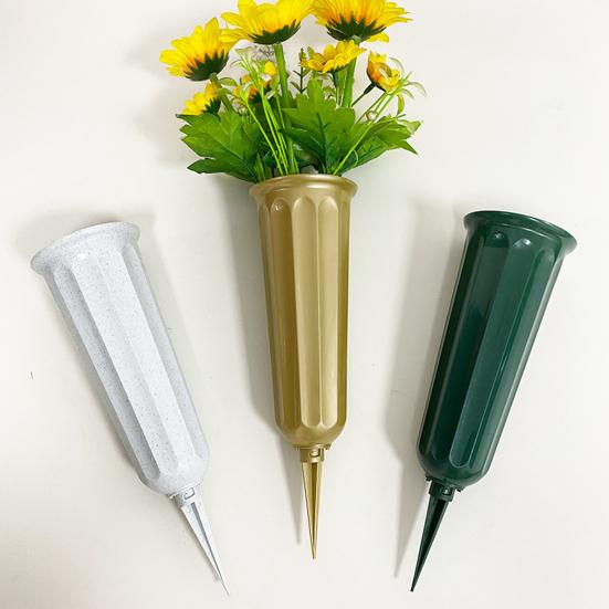 Cemetery Vase Graveyard Decoration Flowers Holder with 7-Hole Cylindrical Insert Reusable Cemetery Flower Holder with Spike