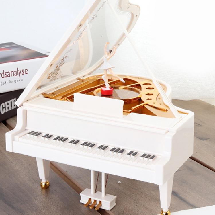 Retro Classic Dancer Ballerina Piano Clockwork Hand Crank Xmas Valentine Gift