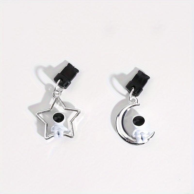 2 pièces Bouchon anti-poussière pour téléphone portable DIY Stéréo Astronaute Étoile Lune Pendentif Téléphone portable, Décorations de téléphone portable