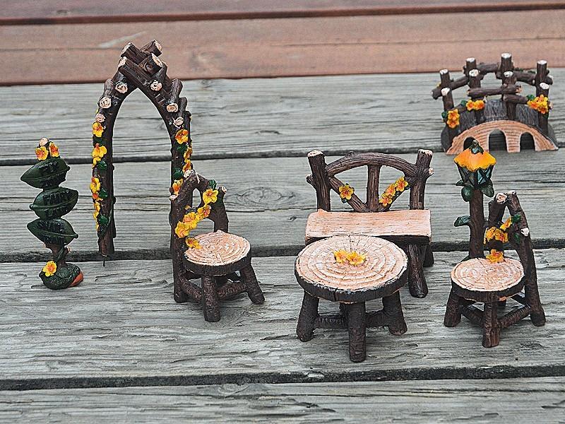 

8 предметов садовой мебели, украшения, стол и стулья, наборы, скамейки из смолы, подходящие для игрушечных домиков, аксессуары для домашнего микроландшафта