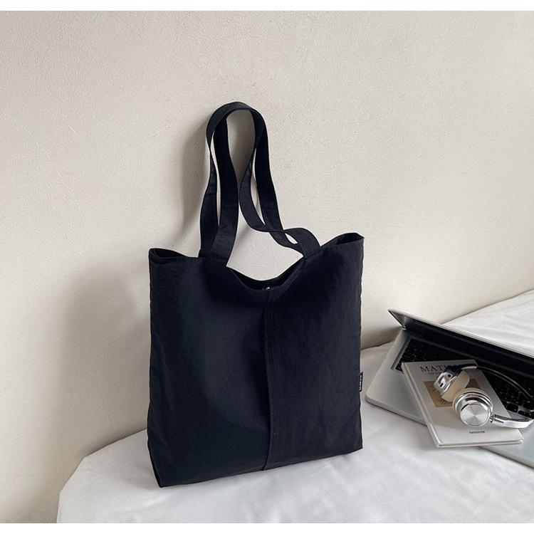 Bags Women's Shoulder Bags Large Capacity Student Commuting Handbags Girls Lightweight Literary Tote Bags Tide