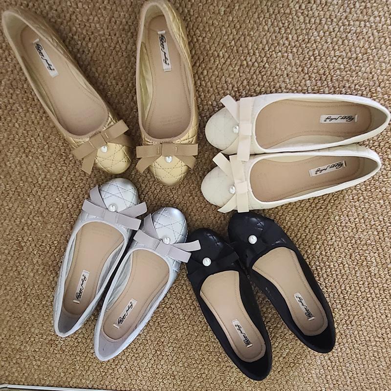 

Round head sweet bow solid color beanie shoes pearl medium heel single shoes women s soft-soled grandma shoes 40 чорний
