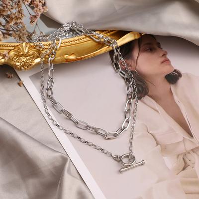 Ladies Double Circle Necklace Simple Round Clavicle Chain Necklace with Pendant Necklace Geometric Necklace