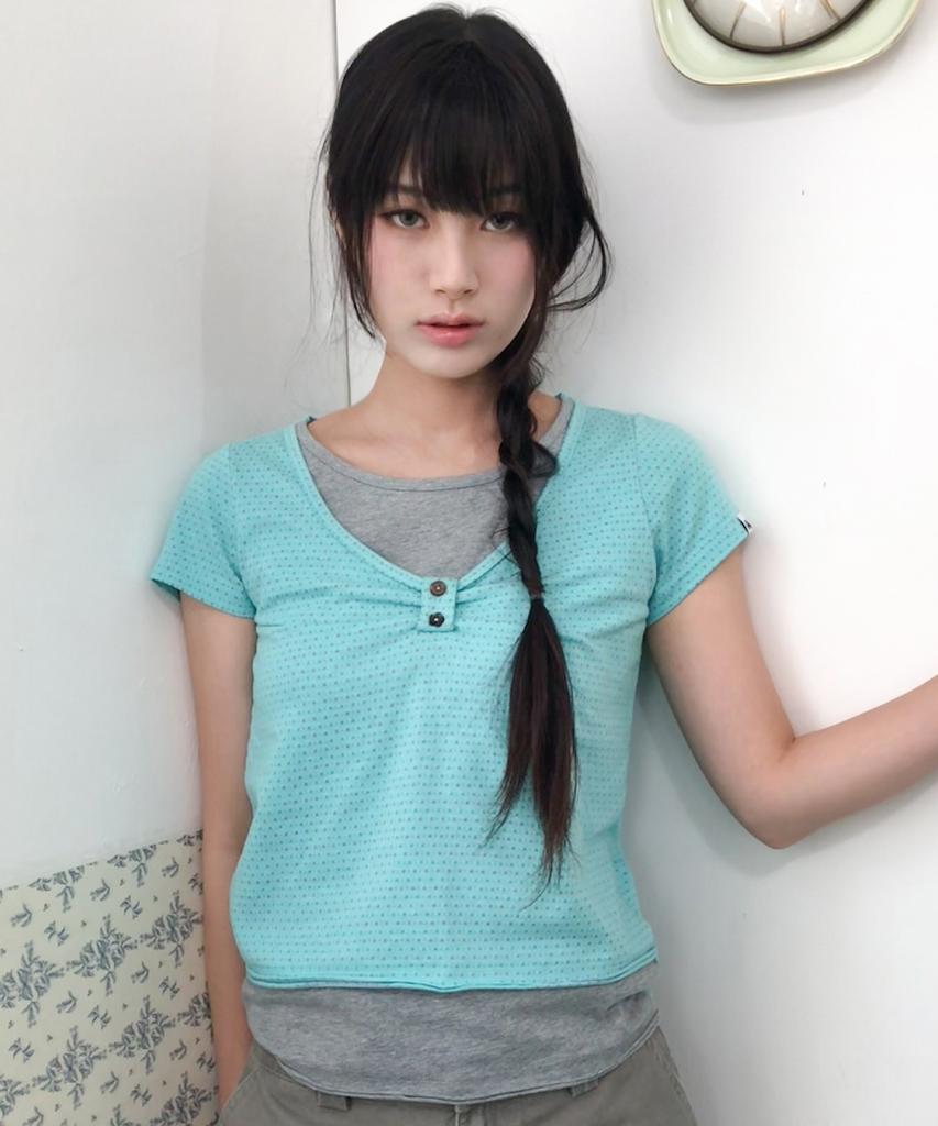 HUG YOUR SKIN Layered Henley Neck Top (Mint)