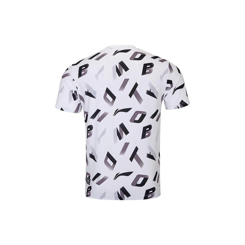 Li Ning Badminton Series All Over Logo Letter Print Pattern Round Neck Short Sleeve T-Shirt Men Tops White AHSS979-1