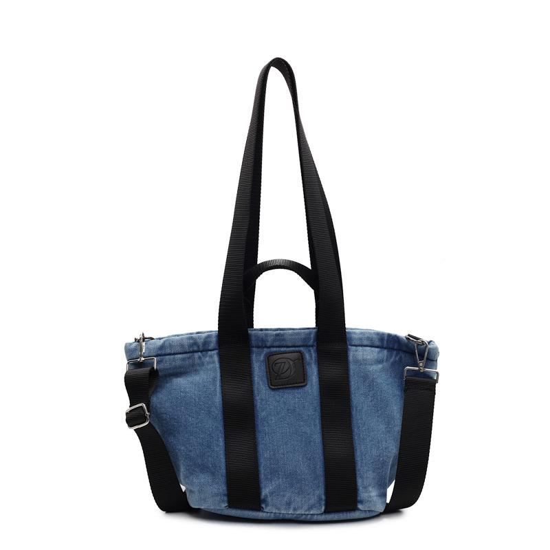 Large capacity denim bag women's 2025 new simple and versatile commuter shoulder bag portable tote bag