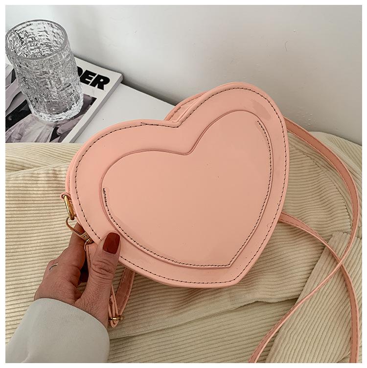 Cute Peach Heart Small Bag Women's New Trendy Fashion Messenger Bag Simple Foreign Fashion Popular Women's Bag Shoulder Bag