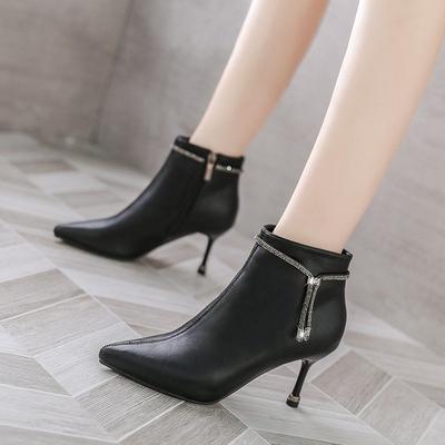 Botas bico fino salto preto sapatos curtos para mulheres salto muito alto strass calçados femininos botas de tornozelo tendência de trabalho 2024 pu