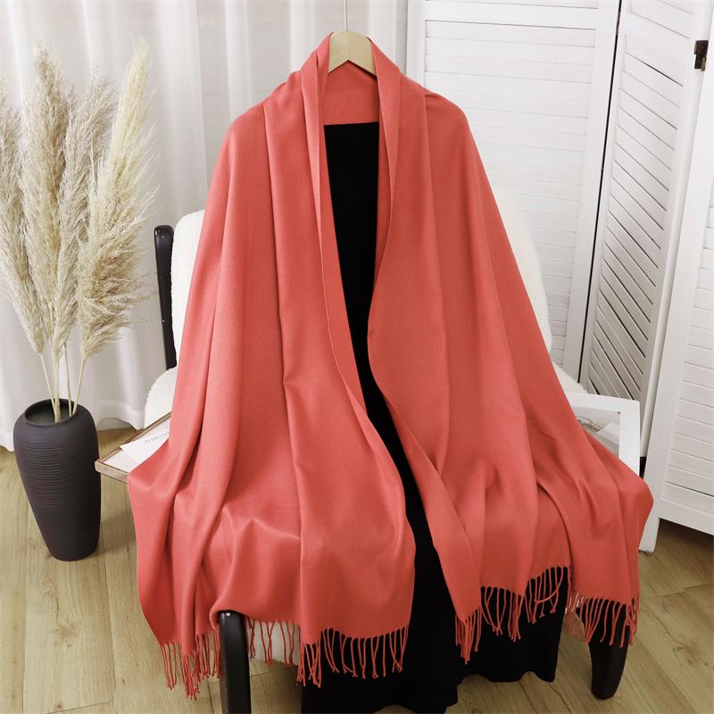 

Однотонный женский шарф, роскошный шейный платок, зимняя кашемировая шаль-одеяло, пашмина с кисточками, теплый женский 70x190cm