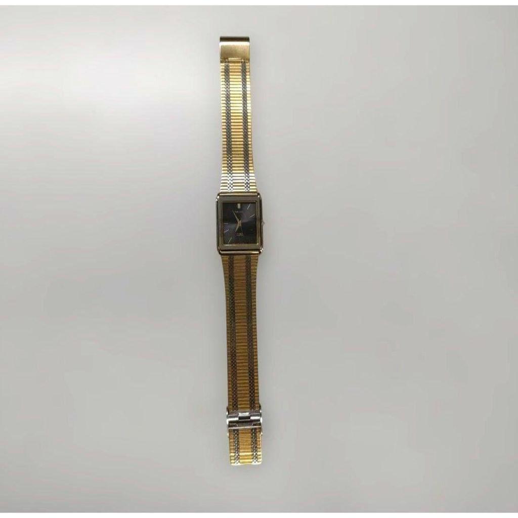 Used CITIZEN EXCEED quartz watch gold silver luxury line
