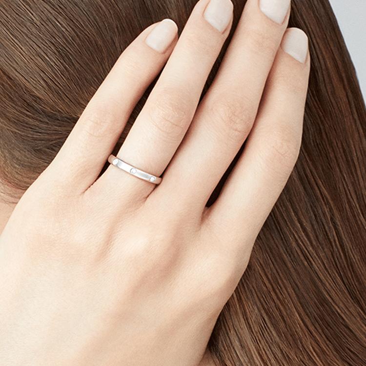 Van Cleef & Arpels Tendrement Collection Brand Logo 18K Gold Diamond Ring Unisex ring Rose-Gold ARO9Y600