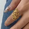 1-teiliger Hohlblumen-Edelstahlring in Goldfarbe, Modischer offener Ring für Damen und Herren, Charmantes Zirkon-Geschenk