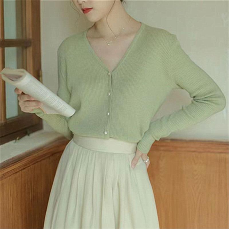 Vintage knitted cardigan top women's autumn and winter solid color pearl buckle loose sweater jacket commuter style