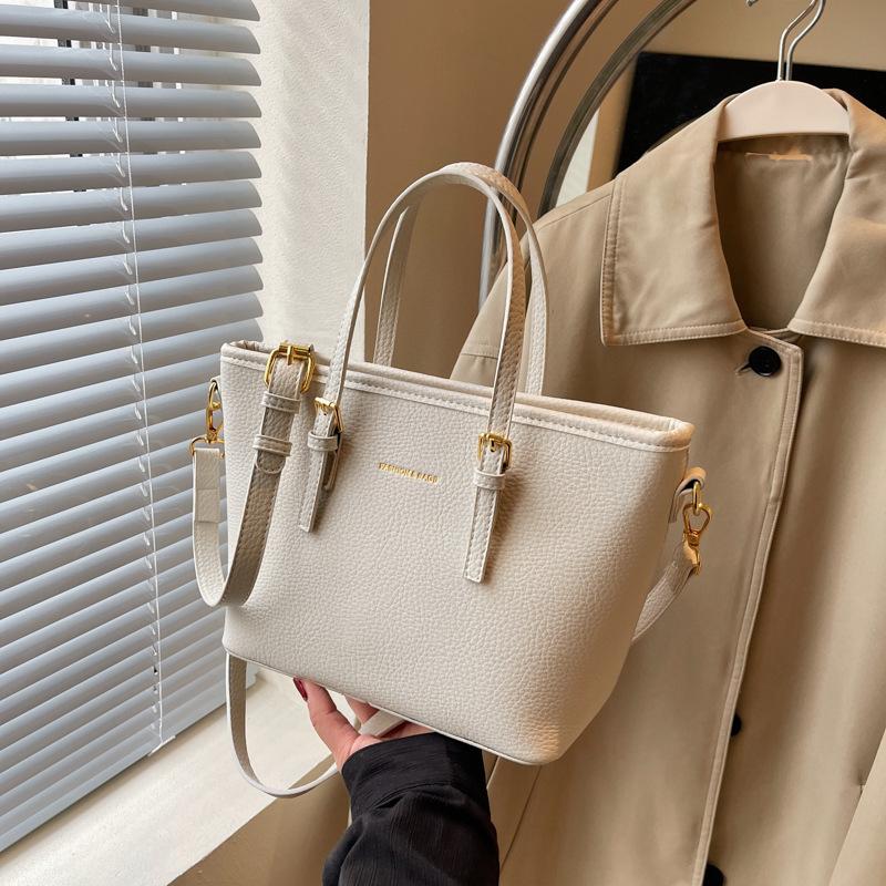 This Atmosphere Bucket Bag Women's New High-end Feeling Shoulder Messenger Bag Women