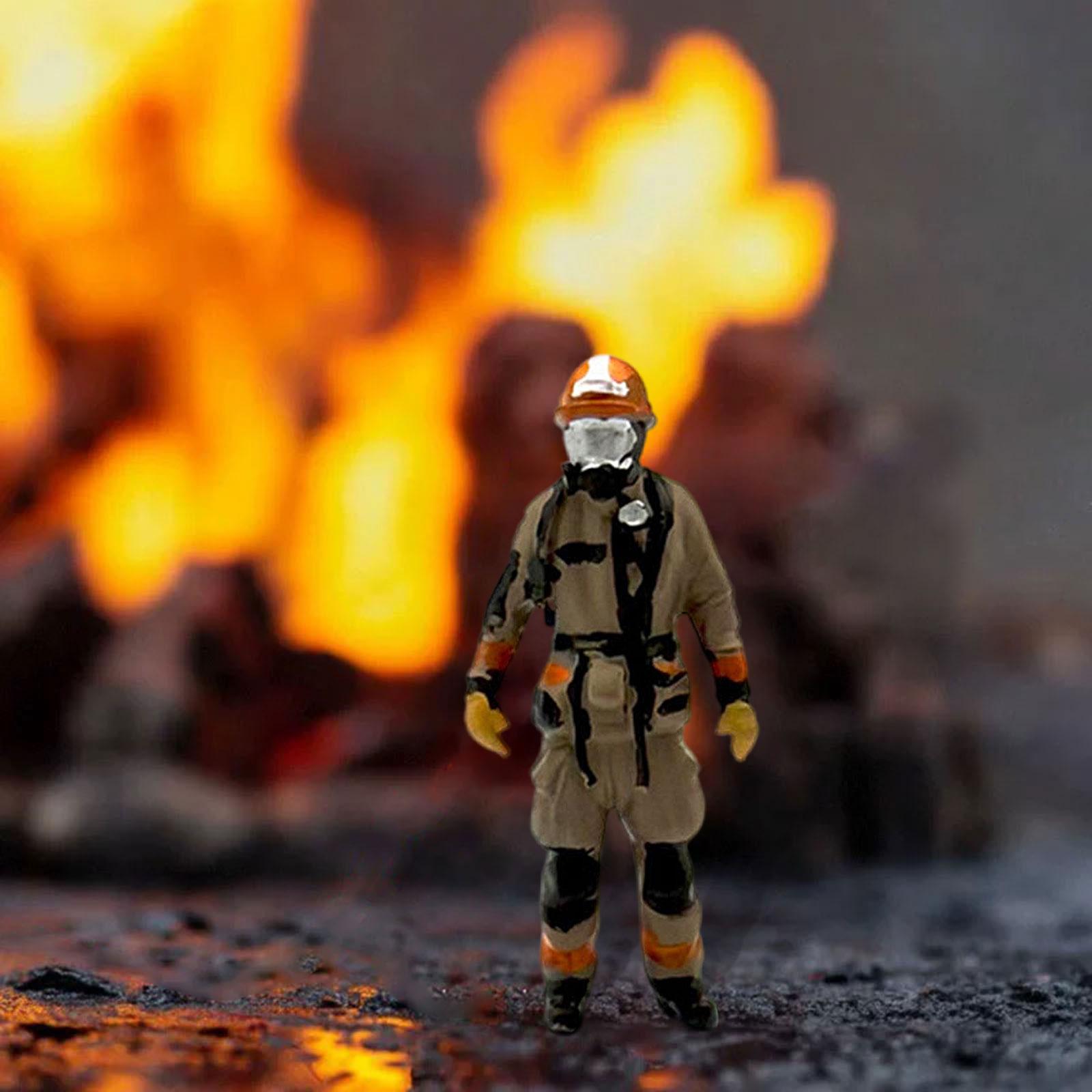 

1/64 Firefighter Figures,Realistic,Mini Diorama Action Figures Tiny People Model for Scenery Landscape Diorama Decor Layout