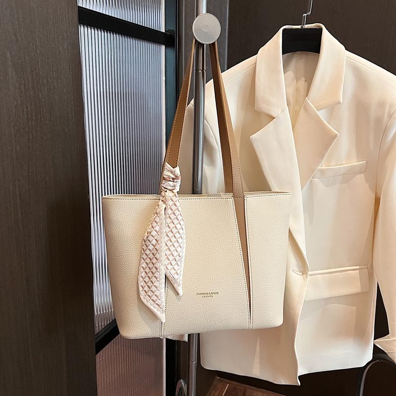 Women's Cross-Border Minimalist Large Capacity Tote - 2025 Fashionable and Versatile Shoulder Bag for Work and Commute