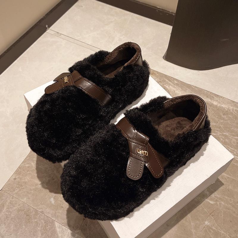 French lamb wool shoes women's outer wear 2025 winter new thick-soled versatile one-pedal bean shoes velvet cotton shoes