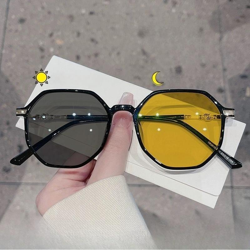 Night Vision Color Changing Day and Night Myopia Glasses Photochromic Myopia Glasses Driving-Specific UV Protection Anti-Glare Night Vision Eyewear