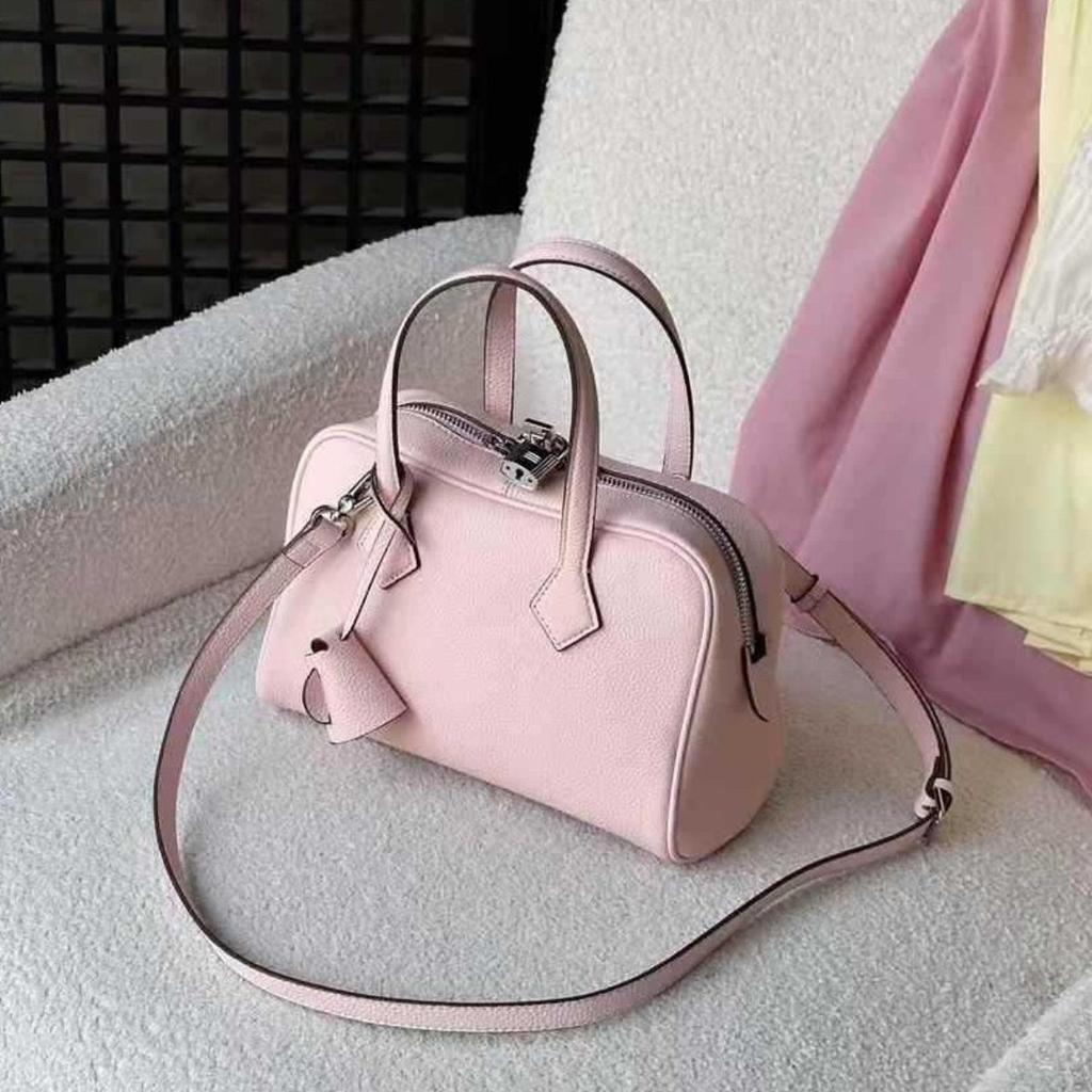 First Layer Cowhide Victoria Bowling Pillow Bag Genuine Leather Portable Tote Bag Fashionable High-end Shoulder Messenger Bag