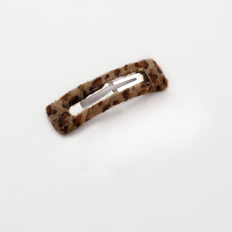 2Pcs Rectangular Drop-shaped Retro Hair Clips Korean Plush Leopard Hair Clips Female Personalized Hair Clips Headdress