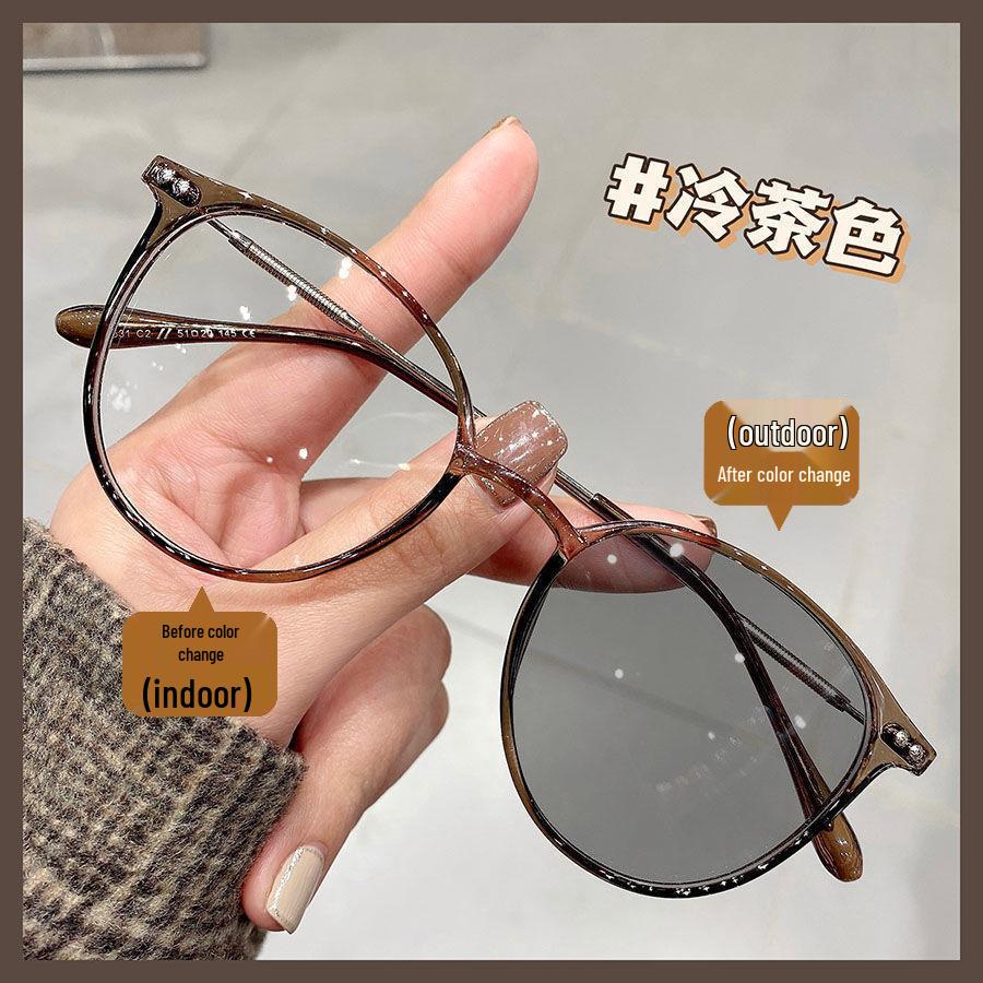 

Korean Style Women s Photochromic Glasses: Trendy color-changing lenses, prescription-ready, perfect for a natural look. [0 Degree] Plano Lens AC1.1
