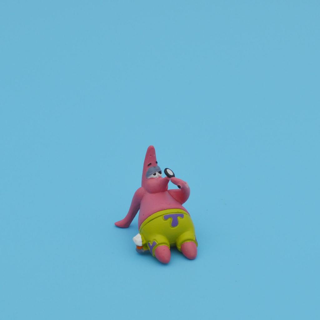 SpongeBob Anime Figurines: Creative Fish Tank Decor & Children's Day Gifts