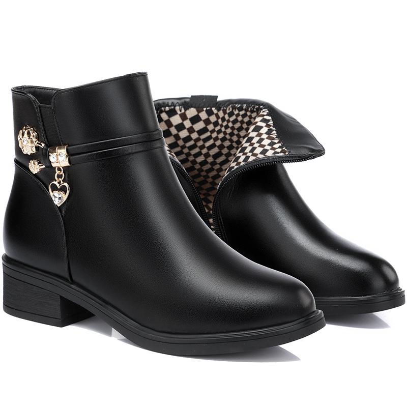 Winter Women Bare Boots Fashion Warm Short Boots Chunky Heels Comfortable Waterproof Fleece Soft Sole Snow Boots