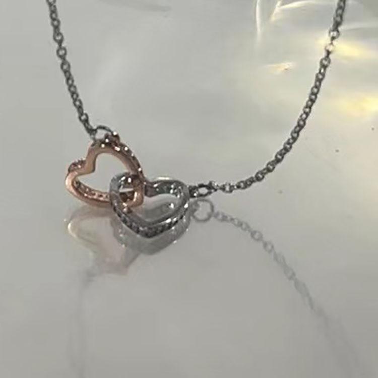 Stunning Dual Heart Rose Gold Necklace With Geometric Design For Womens Fashion