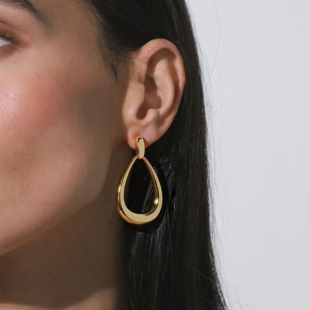 Retro Teardrop Stainless Steel Earrings – Elegant, Versatile, and Trendy