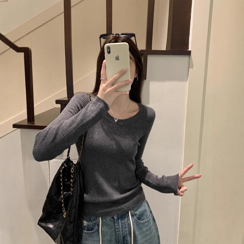Slim temperament design sense pattern round neck long-sleeved sweater with women's autumn new pure desire top as a base