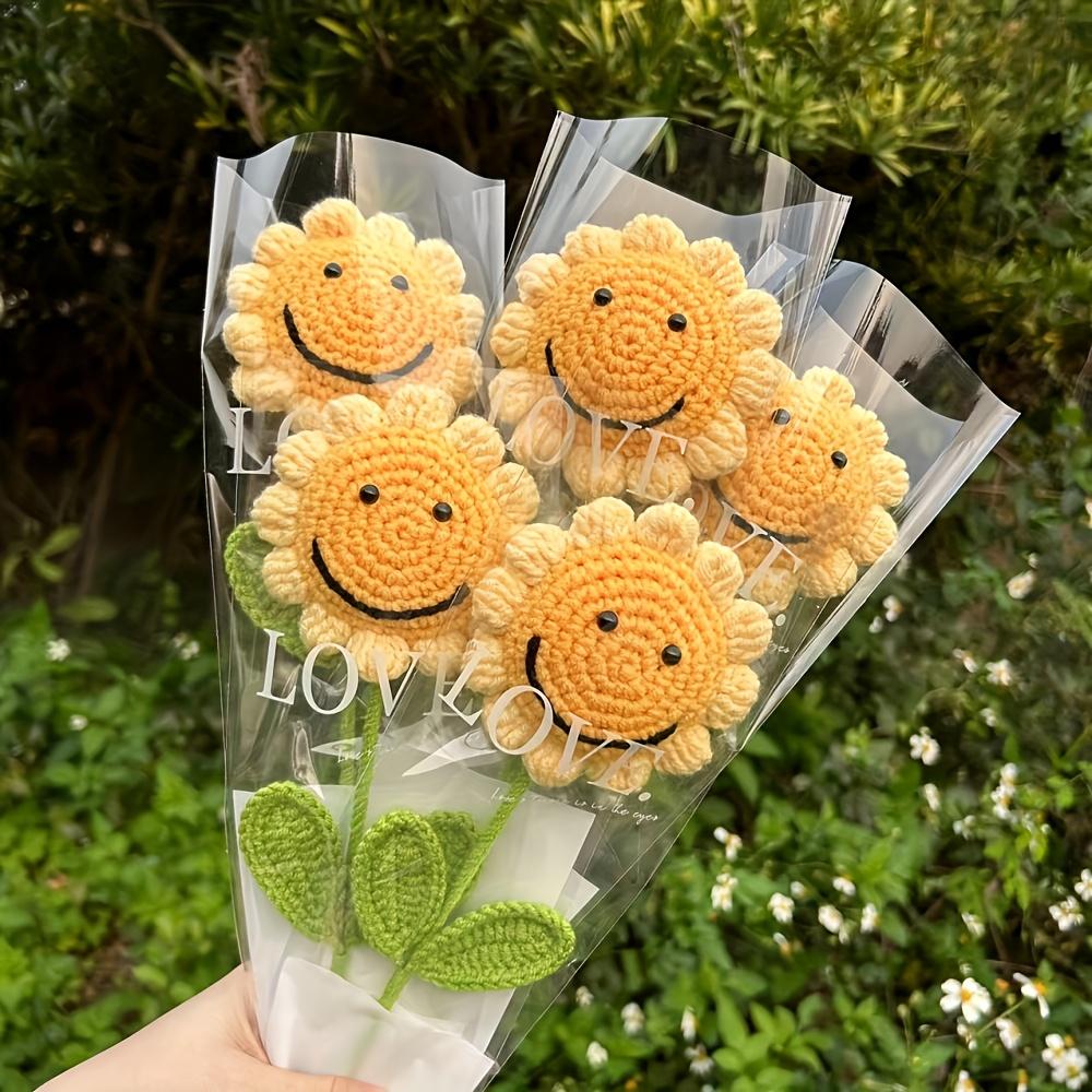 1pcs Handmade Crochet Sunflower Bouquet with Smiling Faces Artificial Polyester Flowers for Home Decor, Tabletop Display.
