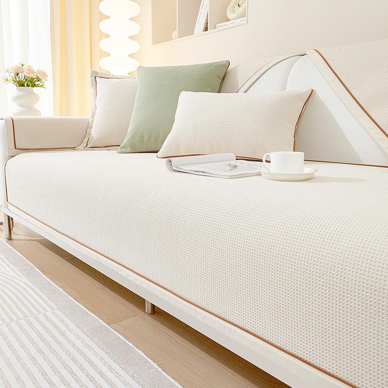 

Four Seasons Universal Non-Slip Sofa Cushion Light Luxury Full Cover Sofa Cover Saddle Cover Durable Soft Fabric 70*70cm