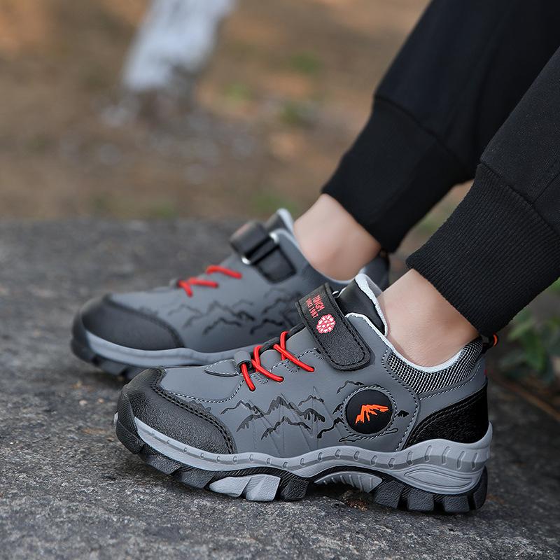 113 Children's Mountaineering Shoes Autumn and Winter Low-top Leather Sneakers Hiking Off-road Shoes Boys Elementary School Students Middle Sch