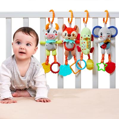TUMAMA Confezione da 4 Giocattoli per Bambini da 0 3 6 9 12 Mesi, Giocattoli da Appendere per Culla per lo Sviluppo del Neonato Infante, Morbidi Sonagli Peluche per Seggiolino Auto Passeggino per Bambini