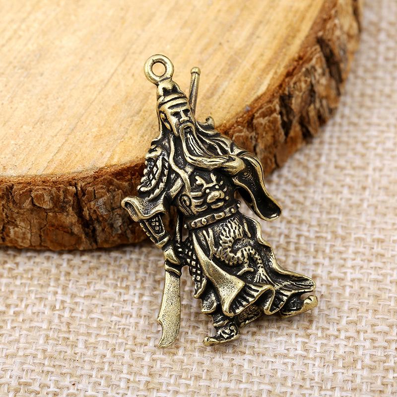 Antique brass Guan Gong ornament, car keychain pendant, home brass threshold pendant accessories