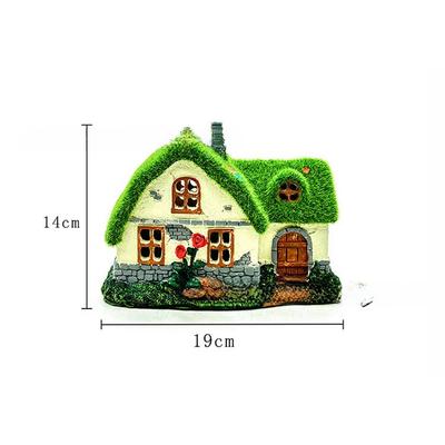 Beflockte Solarkunstharzhaus Gartendekoration Außenleuchte Solarbetrieben Wasserdichte Dekoration für Garten im AMERIKANISCHEN Stil
