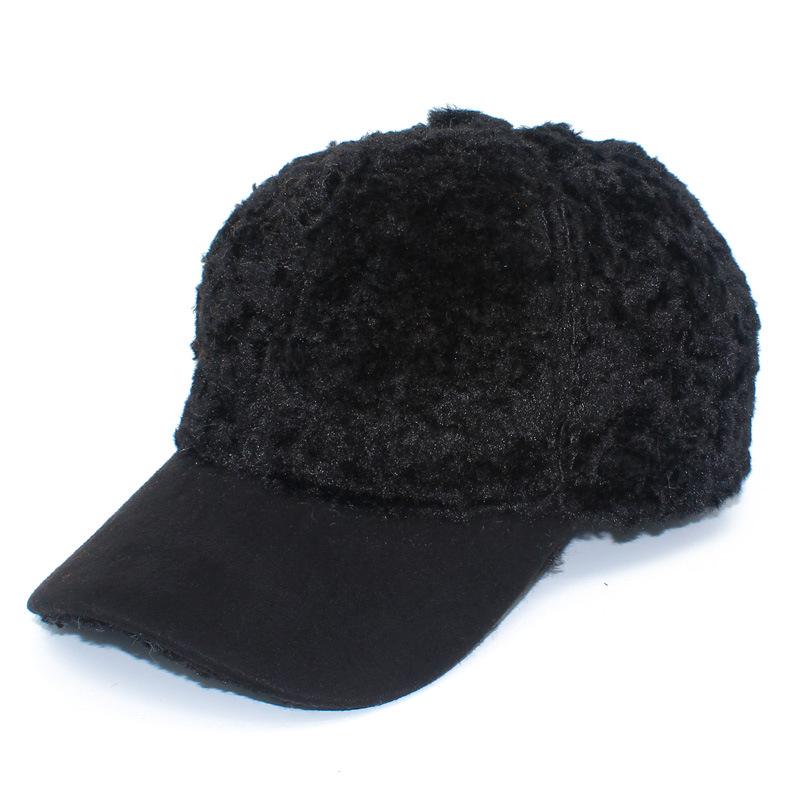 Autumn and Winter Hot Trend, Fashionable Face-enhancing Plush Baseball Cap, Versatile for Men and Women, Large Head Circumference Adjustable Buckle,