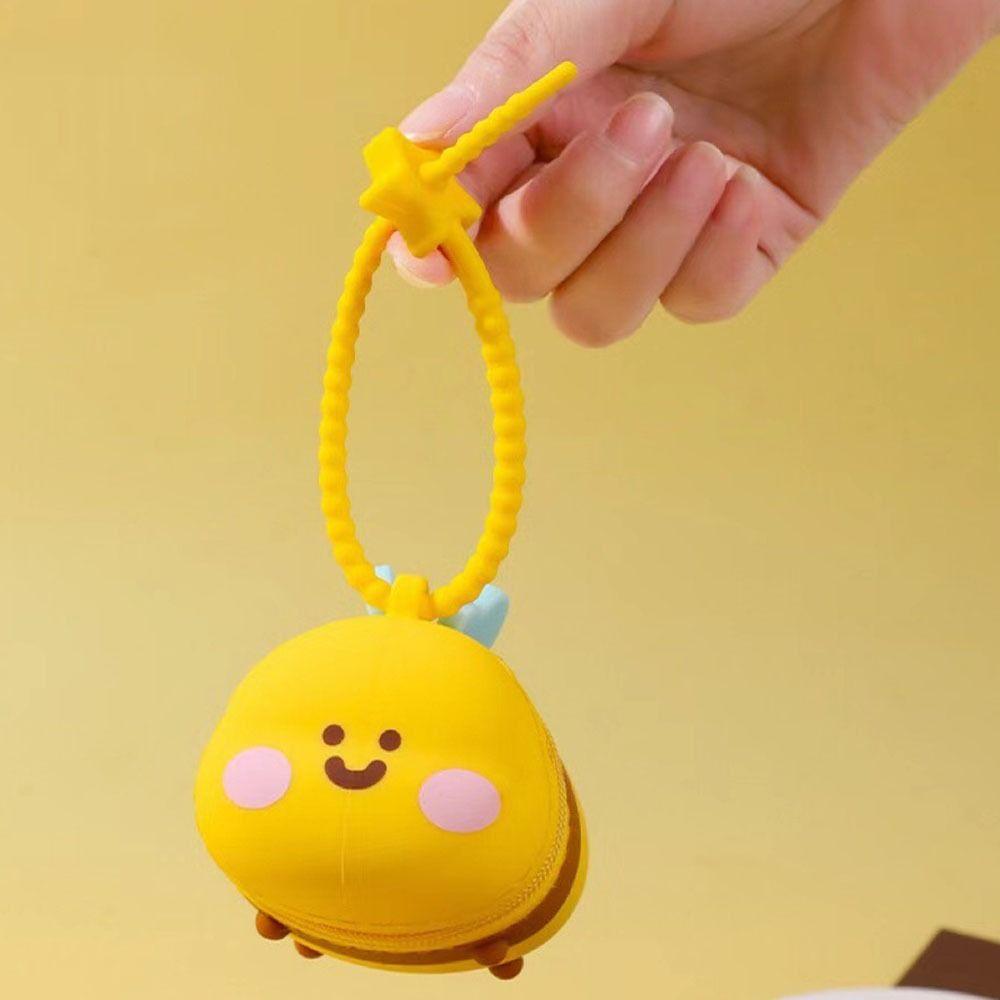 Cute Silicone Bee Keychain Waterproof 3D Mini Storage Bag Creative Cartoon Coin Purse Bag Pendant