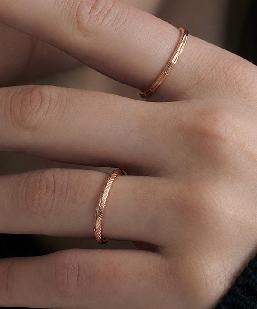 Loveenb [14K Gold] Daily Cutting Hollow Ring