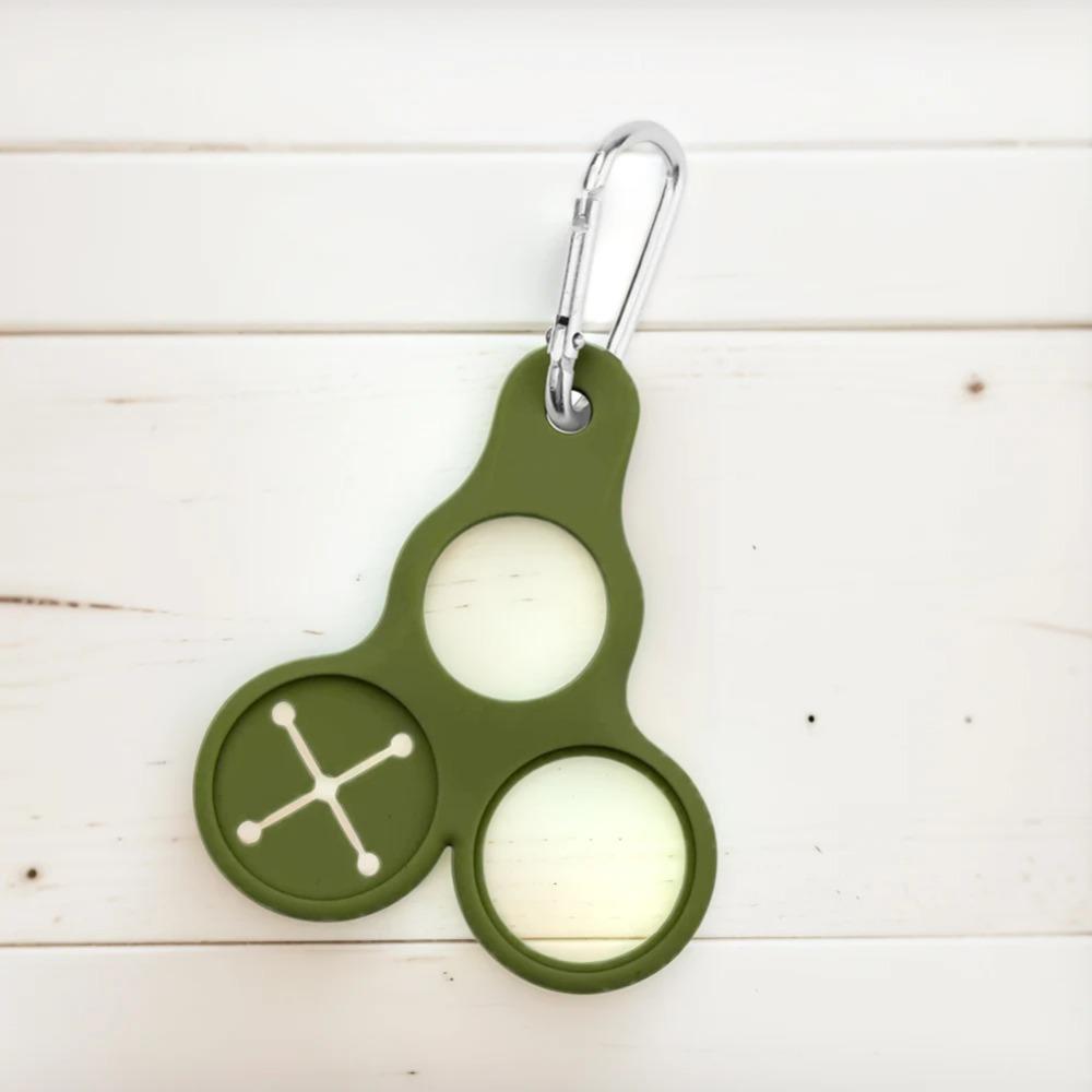 1Pc Silicone Water Bottle Buckle Water Bottle Holder 3 Holes Drink Bottle Holder Hook Multifunctional for Outdoor Activities