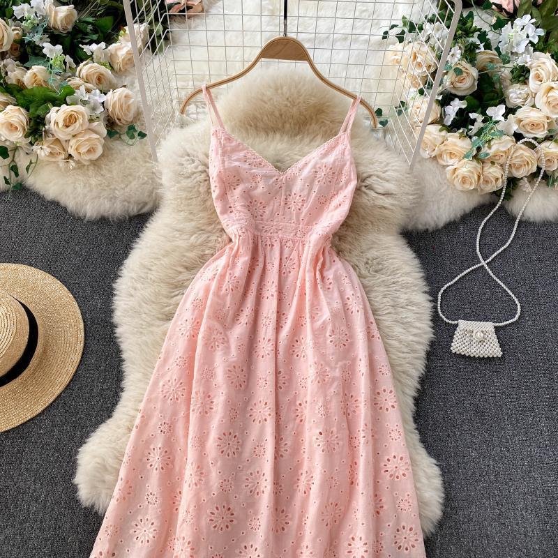 Hollow Floral Sexy Neck Backless Halter Dress Women's Holiday Style Long Dress